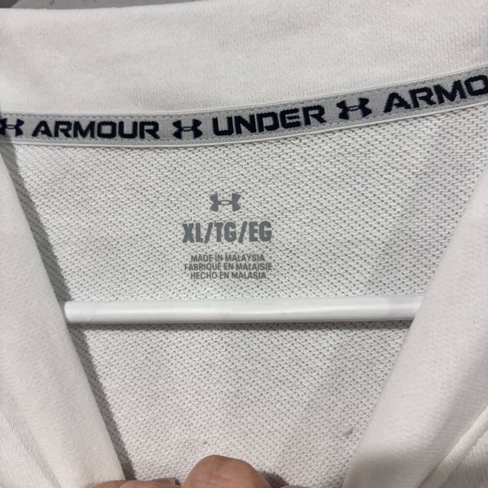 Under Armour Women's White Cropped Top XL - Picture 2 of 5